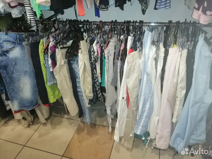 Одежда женская, мужская, детская