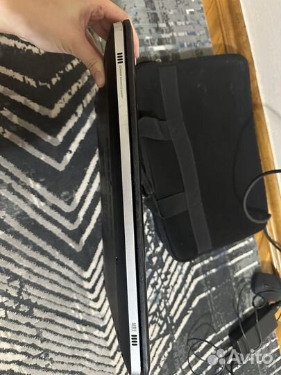 Ноутбук на запчасти