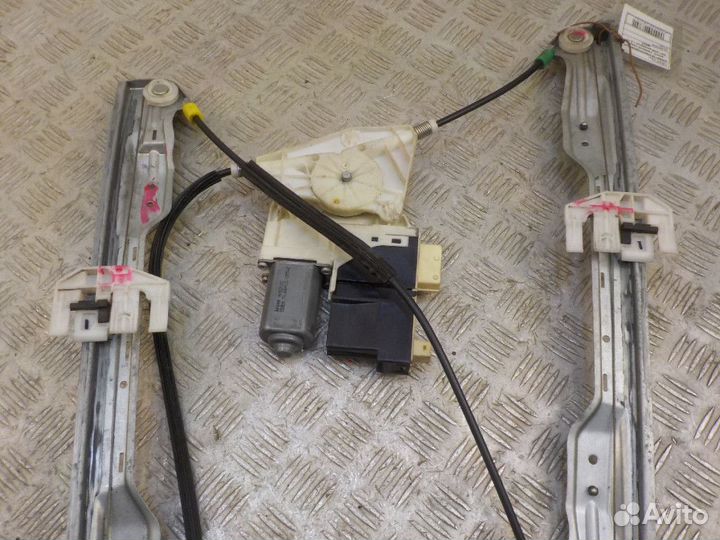 Стеклоподъемник электрический передний левый