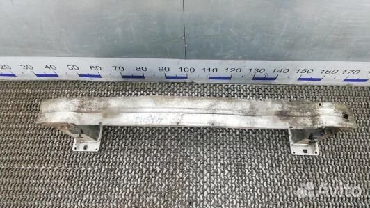 Усилитель бампера передний (кронштейн) audi A5 1