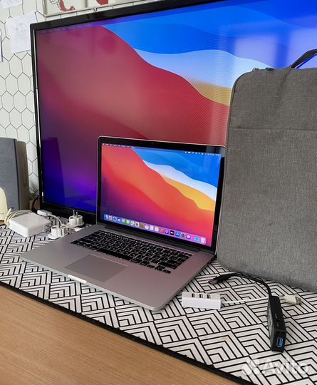Macbook Pro 15,4 mid 2014 + аксессуары