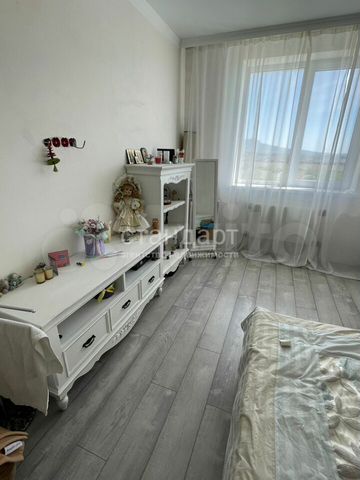 2-к. квартира, 64 м², 6/9 эт.