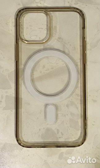 Чехол на iPhone 12 и 14