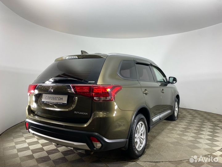 Mitsubishi Outlander 2.0 CVT, 2018, 107 301 км