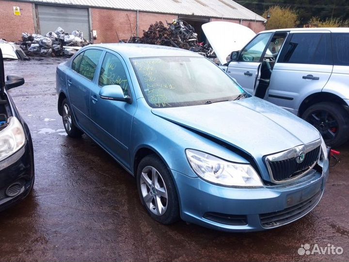 Блок предохранителей Skoda Octavia (A5 1Z)