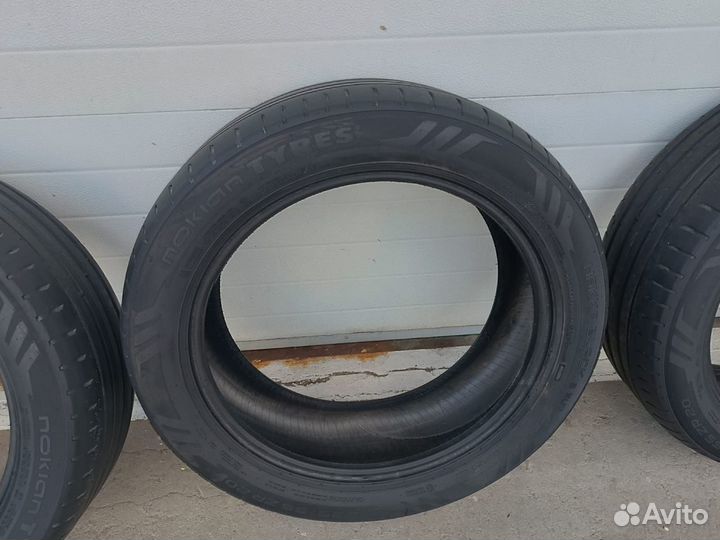 Nokian Tyres Hakka Black 2 SUV 235/55 R20