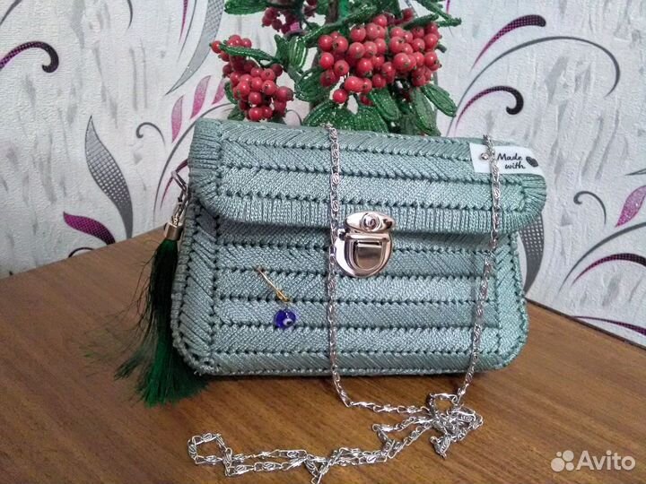 Сумочки-клатч