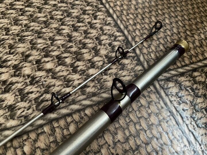 Спиннинг Nakanose Shakuri 210