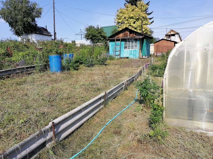 Дом 20 м² на участке 4,8 сот.