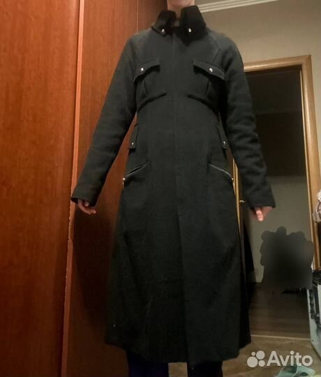 Пальто черное зимнее