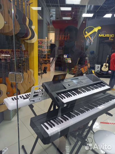 Педали для клавишных инструментов