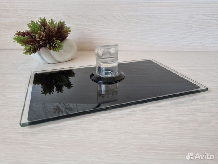 Подставка под телевизор