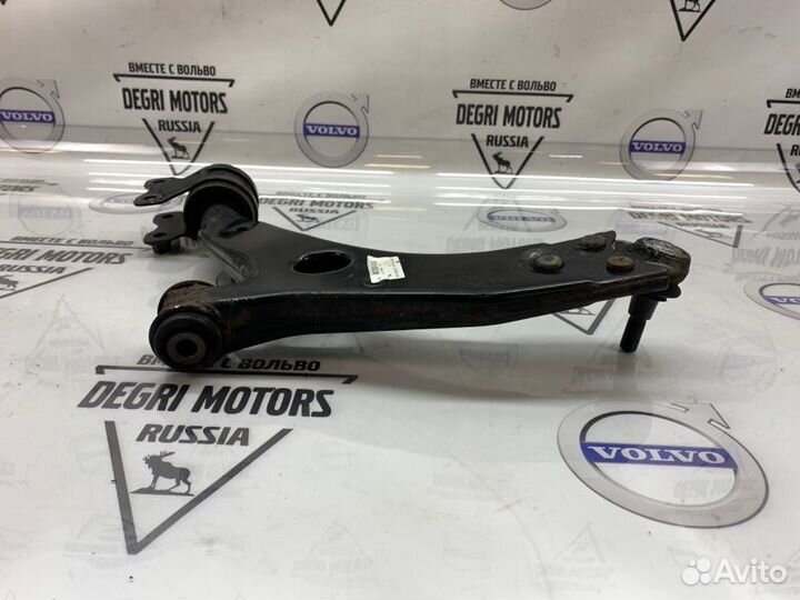 Рычаг подвески передний правый Volvo C30 S40 06-13