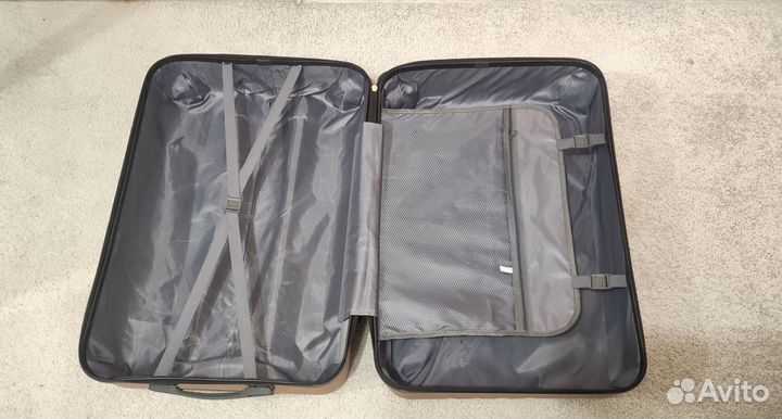 Чемодан на колесах большой xl