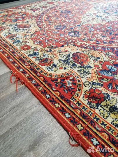 Ковер бу шерстяной