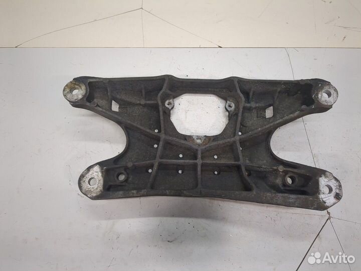 Кронштейн кпп Audi A5 (8T), 2010