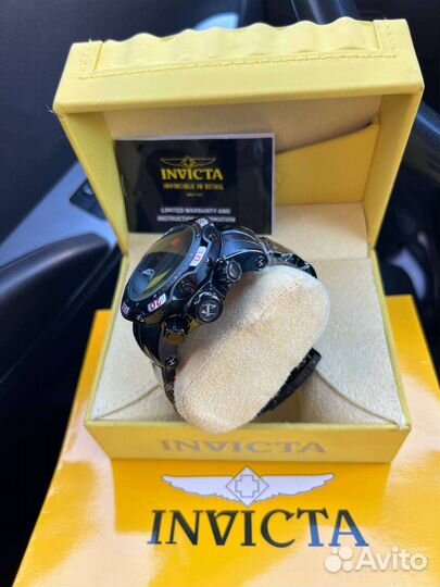 Часы Invicta