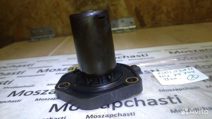 Датчик уровня масла мерседес