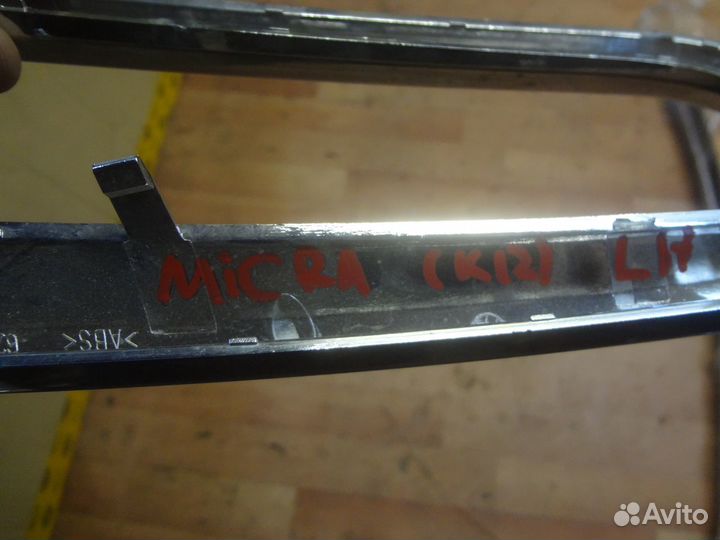 Решетка радиаторов Nissan Micra (K12E) с 2005