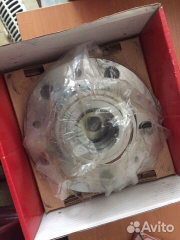 Ступица задняя с подшипником Ford Tranzit 2008 год