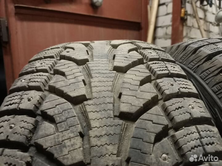 Hankook Winter I'Pike 265/65 R18