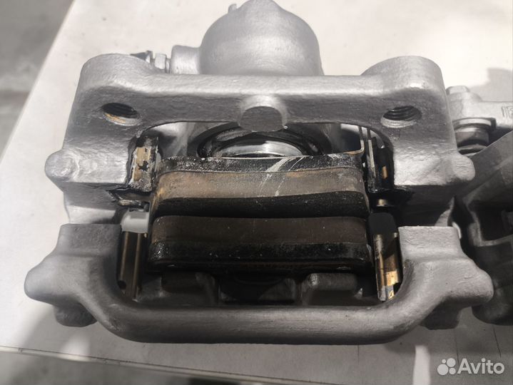 Суппорта задние Хонда срв 3