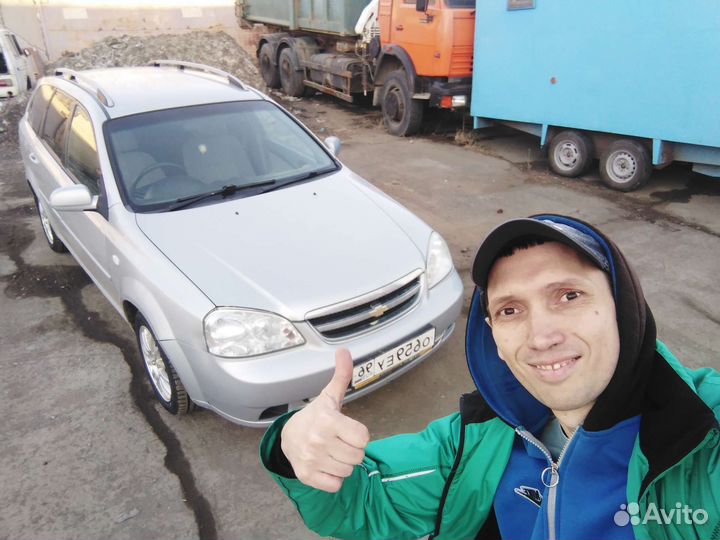 Помощник автомеханика (снабженец), водитель-курьер