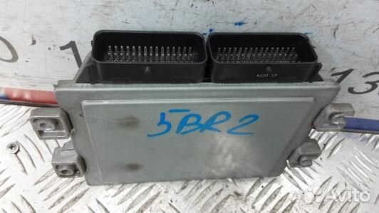 Блок управления двигателем dacia sandero 1 (5BR02P
