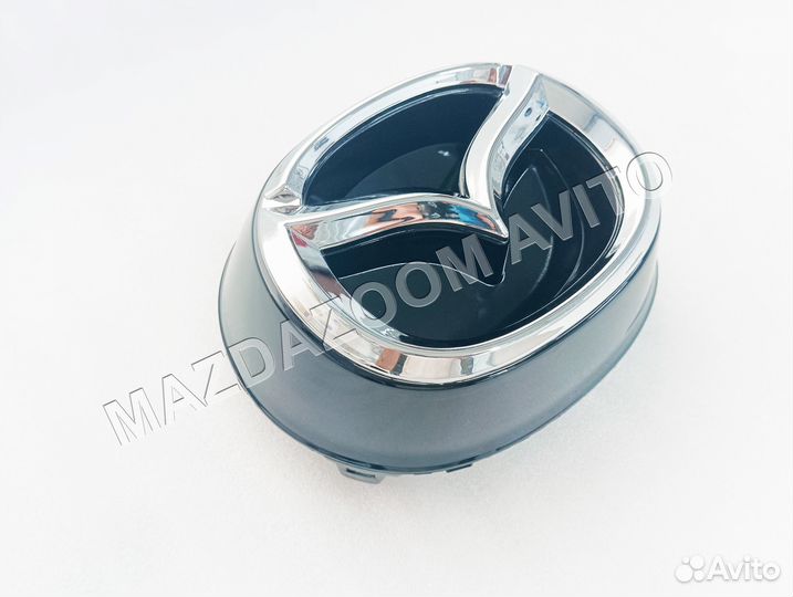 Подиум с эмблемой черный глянец Mazda 6 GL 18 - 24