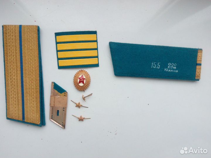 Погоны СССР разных родов войск, жетон, пилотки