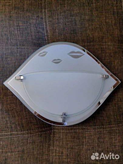 Настенный светильник бра