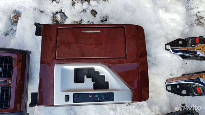 Накладка декоративная пепельница Camry V50