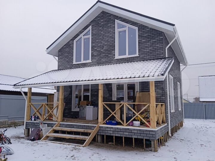 Коттедж 99 м² на участке 7,7 сот.