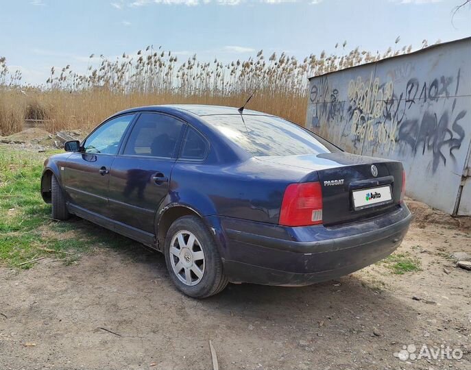 Volkswagen Passat 1.6 МТ, 2000, 300 000 км