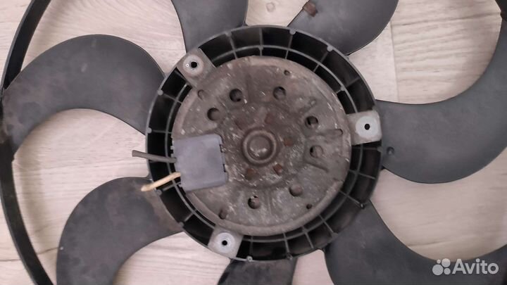Вентилятор охлаждения радиатора 3136613286
