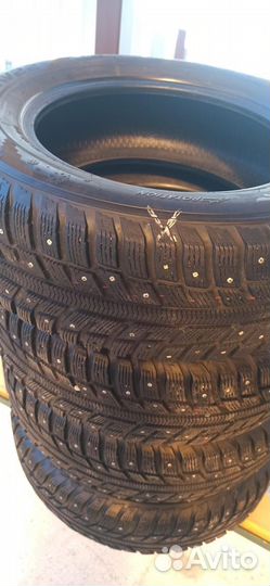 Kumho I'Zen KW22 215/65 R16 98