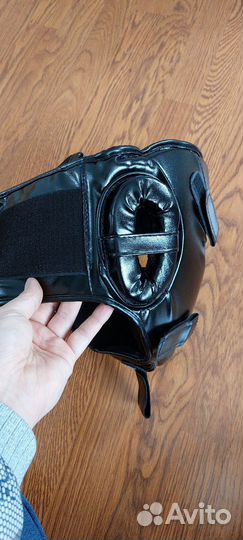 Боксерский шлем L с защитной маской