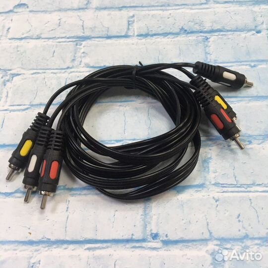 Кабель аудио видео 3RCA-3RCA 1.8 v