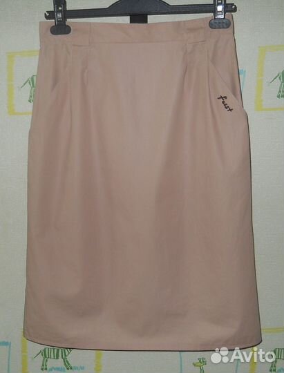 Юбка бежевая