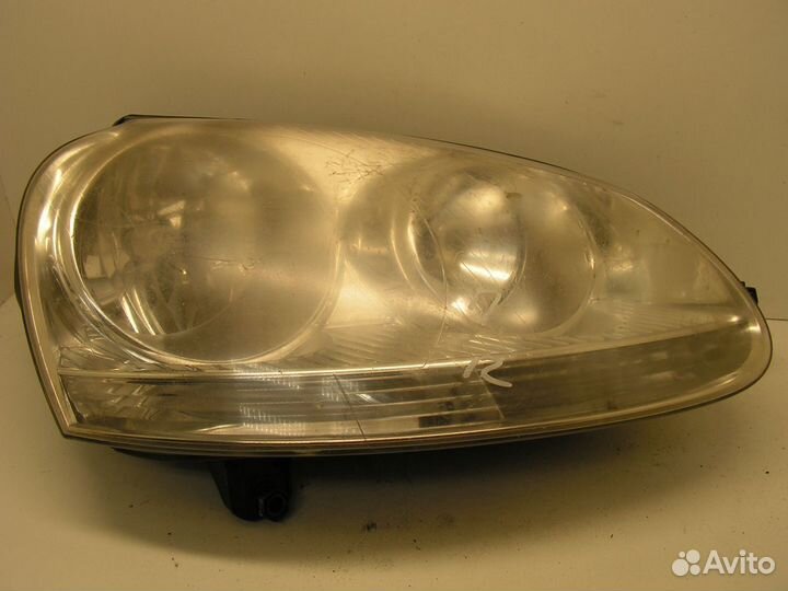VW jetta 2006 фара правая
