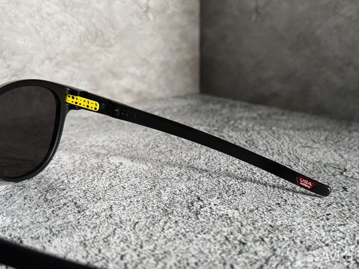 Солнцезащитные Oakley Latch Tour De France