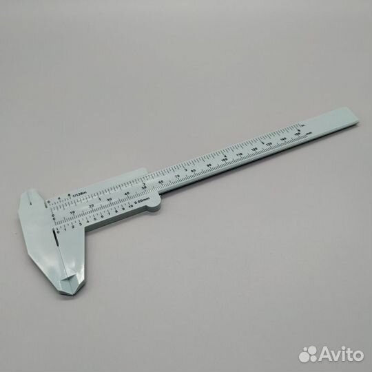 Штангенциркуль пластик для разметки бровей