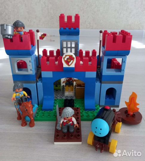 Lego дупло крепость