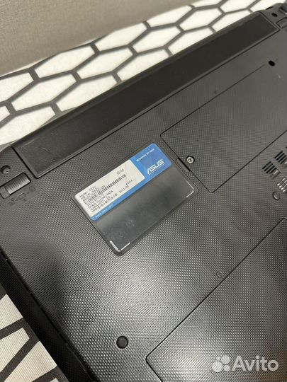 Ноутбук Asus x53u