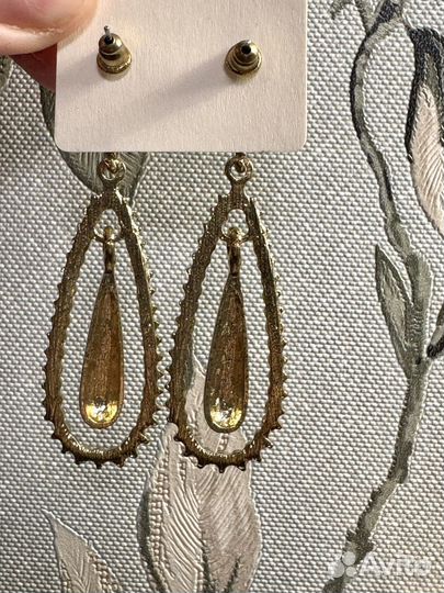 Серьги гвоздики бижутерия