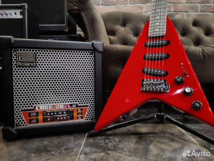 Электрогитара Стрела + Roland Cube 20 XL + Чехол