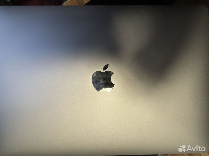 Apple macbook pro 13 2017