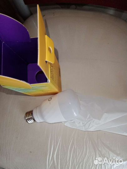 Умная лампочка