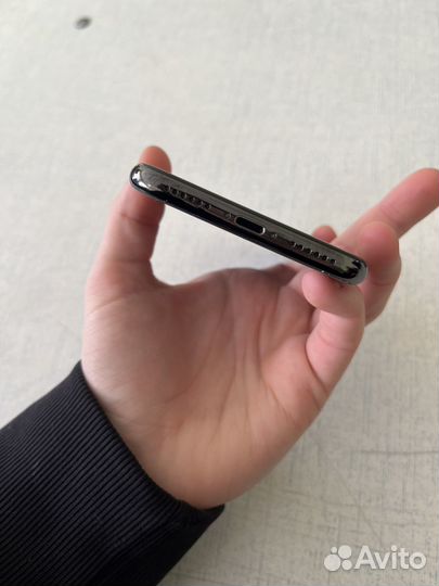 iPhone X, 64 ГБ