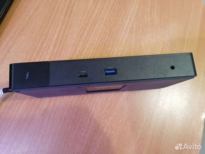 Док станция Dell wd19tb
